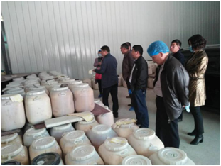 海南州食品安全委員會(huì)深入貴德縣開(kāi)展食品安全專(zhuān)項(xiàng)督查 筑牢防線護(hù)航民生
